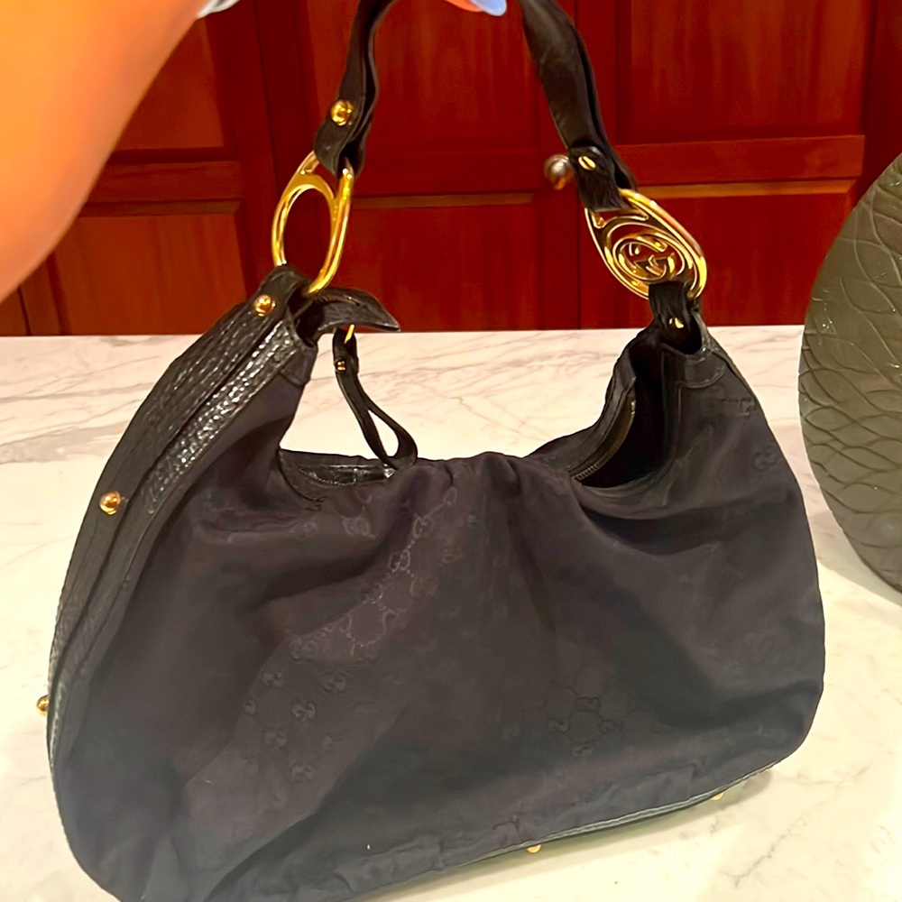 Gucci shoulder bag